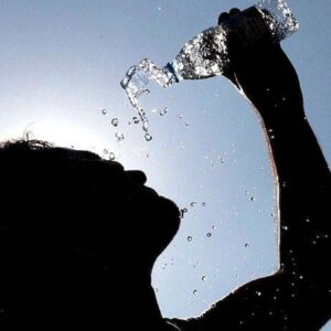 asiri sicaklarda yetersiz sivi tuketimi bobrek tasi riskini artiriyor zCp7xiFc