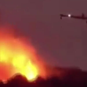 yunanistanda atina yakinlarindaki orman yangini can aldi aKcbiBCV