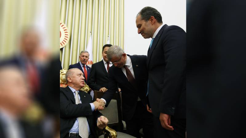 ahmet davutogludan fotograf elestirilerine yanit hic kimseye eyvallahim olmadi tmlaEu8B