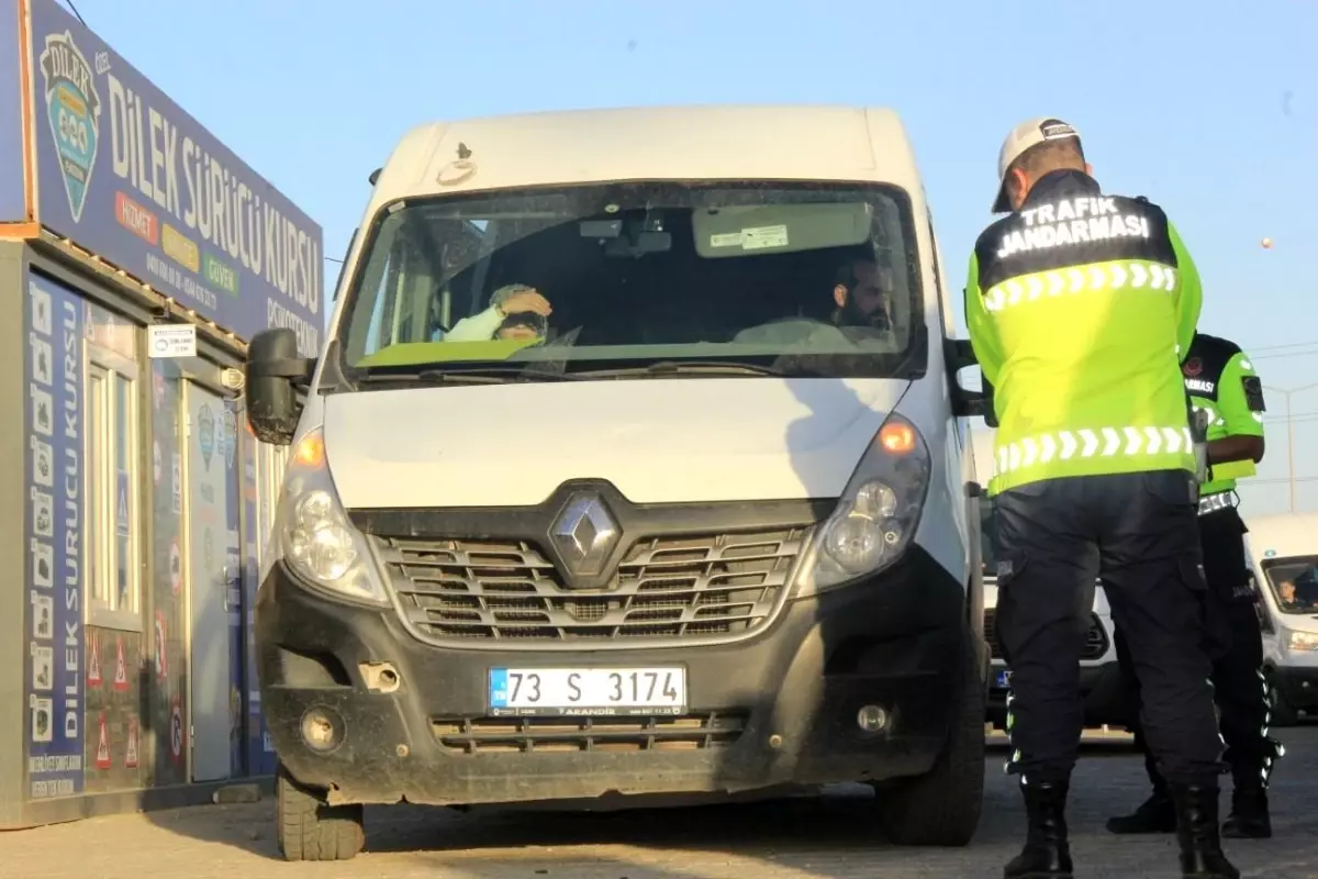 cizrede okul servislerine guvenlik denetimi bBTnusdn.jpg