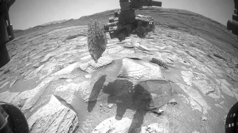 Curiosity Aracının Mars’taki Matkap Problemi Görüntülendi