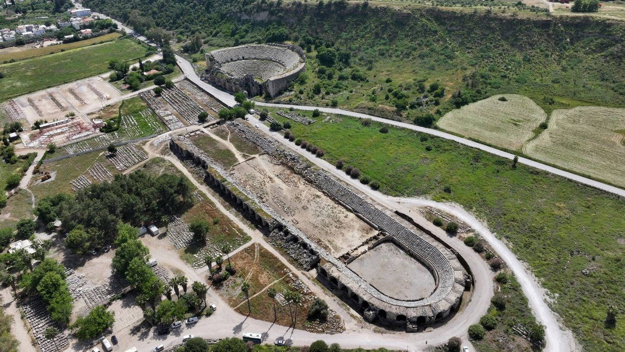 Perge Antik Kenti’nde Şok Edici Bulgu: Roma’nın İnfaz Yöntemleri Ortaya Çıktı!