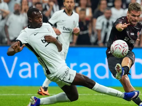 Besiktasta sakatlik tiago djalo oyuna devam edemedi 7u2fYVC7