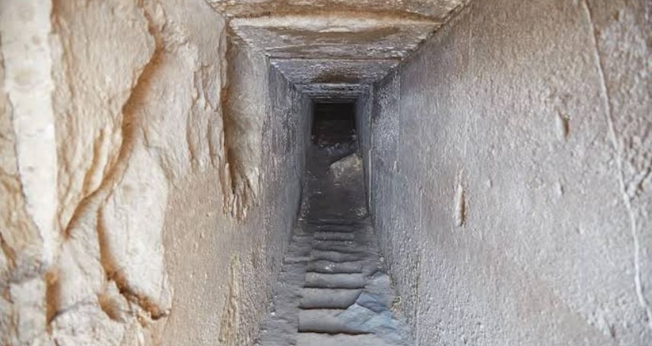 Misirda gizemli labirenti bulunca hepsi sustu bazi kapilar asla acilmamali dedi zuTD1BLZ